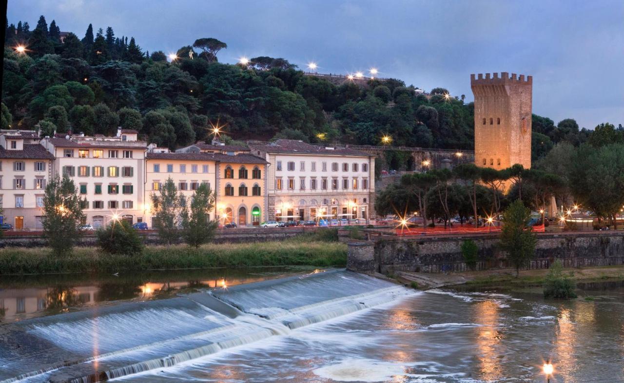 Suite Deluxe con Accesso Spa - Vista Arno